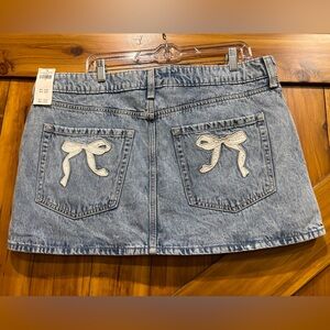 Hollister Jean Mini skirt. New with tags.